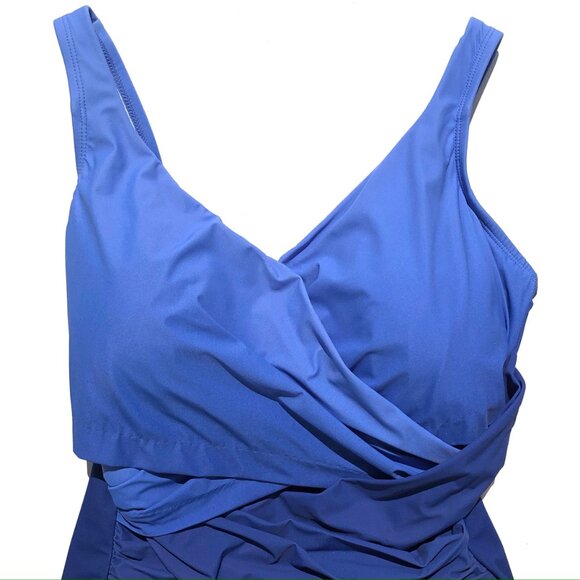 LANDS' END Swimsuit women 12DD SlenderSuit Tummy Control Wrap V-Neck blue ombre - Picture 2 of 16